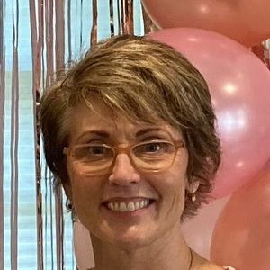 Meet your Posher, Valerie